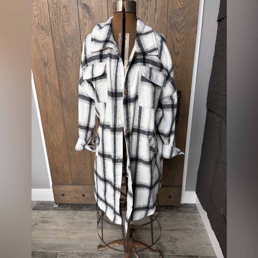 Ci Sono Black and White Plaid Utility Jacket